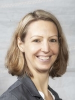Dr. Nadine Scherr